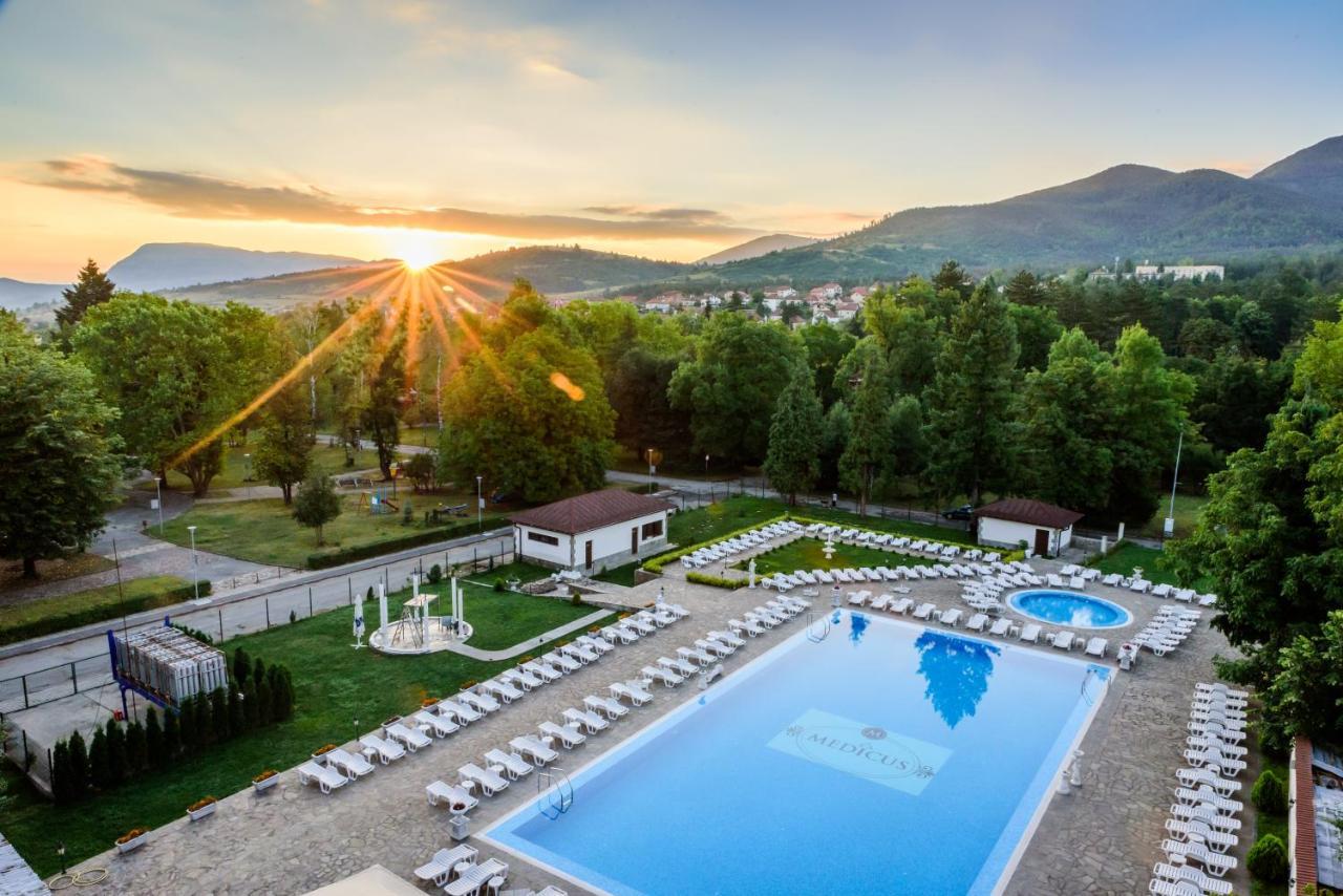 Spa Hotel Medicus Varshets  Exterior photo